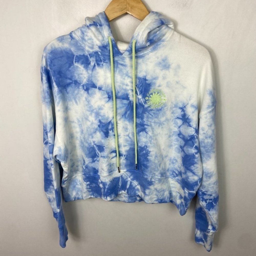 NEW Daydreamer Sunny People Tie Dye Crop Hoodie Periwinkle Cloud Size Small Boho - Picture 15 of 16